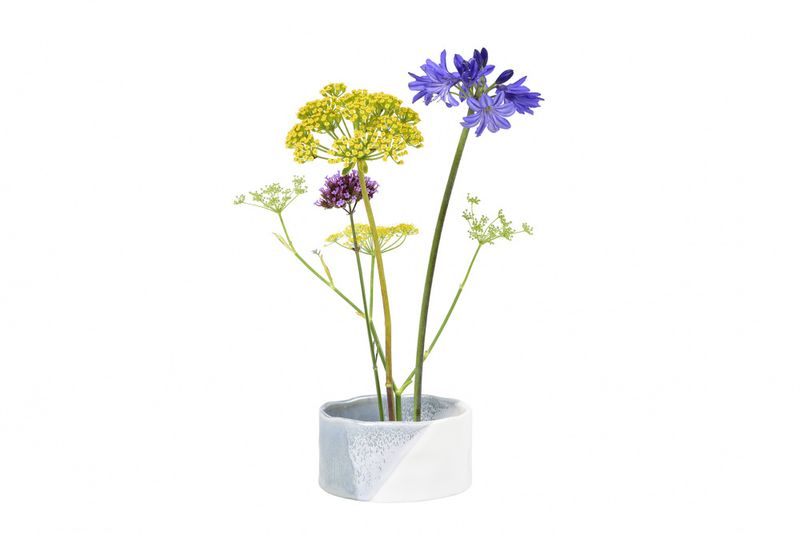Ikebanaskål med Ikebana / Kenzan