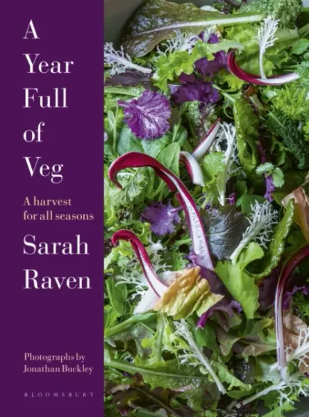 Hovedbilde A Year Full of Veg - A harvest for all seasons - Sarah ...
